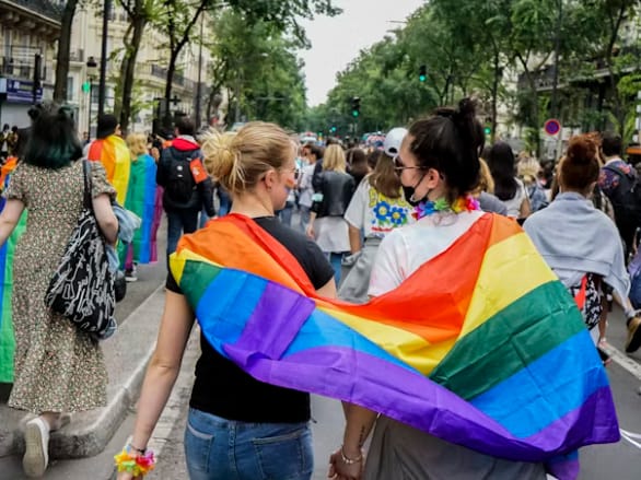 UE lansează o nouă strategie pentru drepturile LGBT