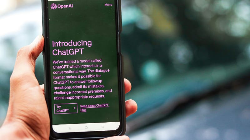 Florida dă în judecată OpenAI pentru riscurile la care sunt expuși minorii