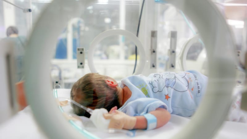 Primul RMN neonatal din România a ajuns la Spitalul Marie Curie din București